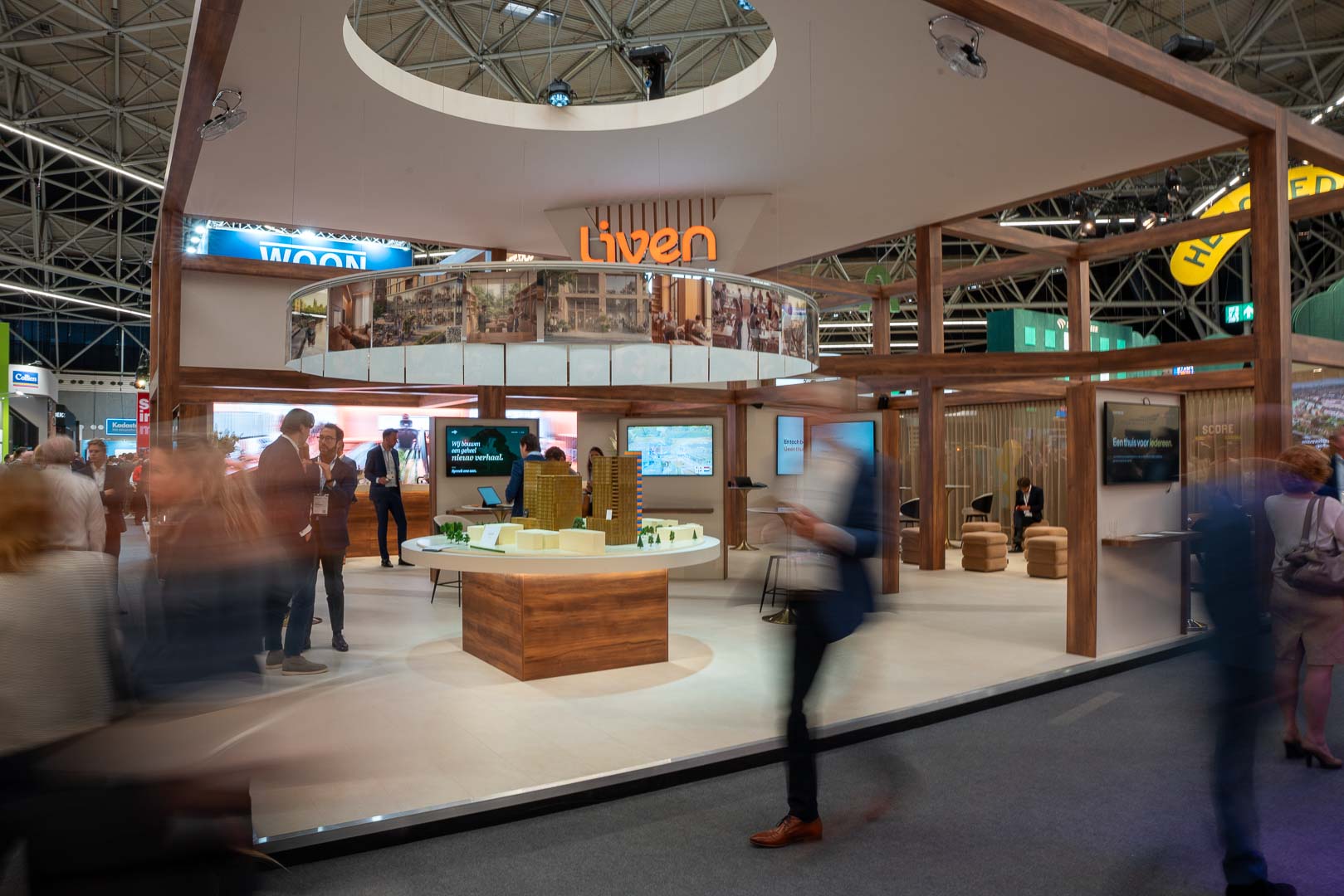 Event stand — Liven, Provada